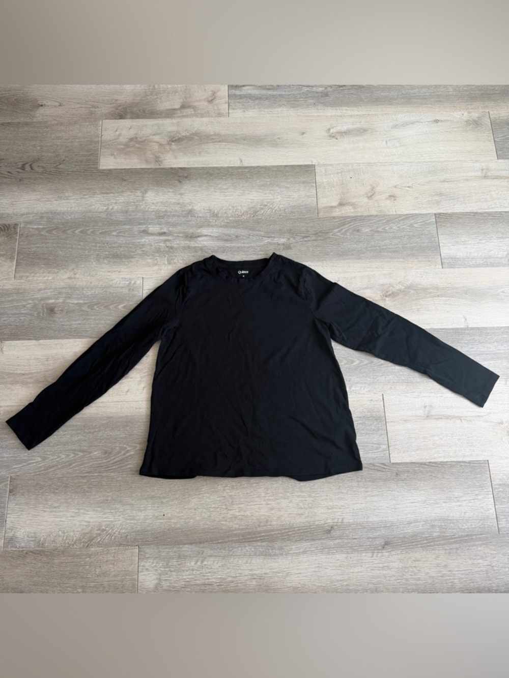 Like New Quince Black Crew Neck Long Sleeve Top M 100% organic cotton